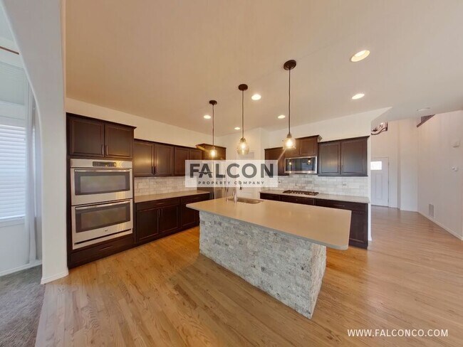 Building Photo - 7248 Jagged Rock Cir