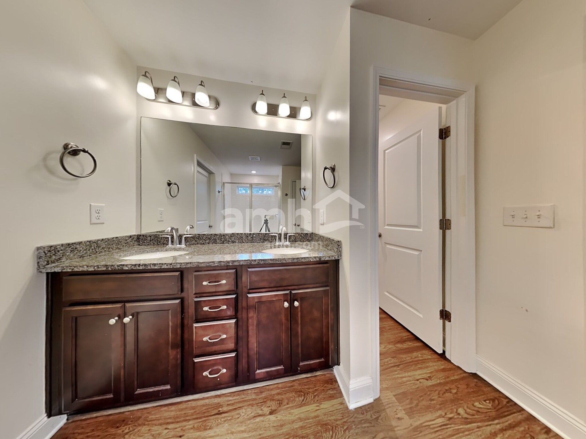 Building Photo - 103 Kirk Dr