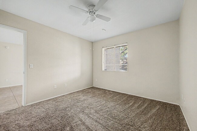 Building Photo - Condo in Cliffs Art North Mountain Community