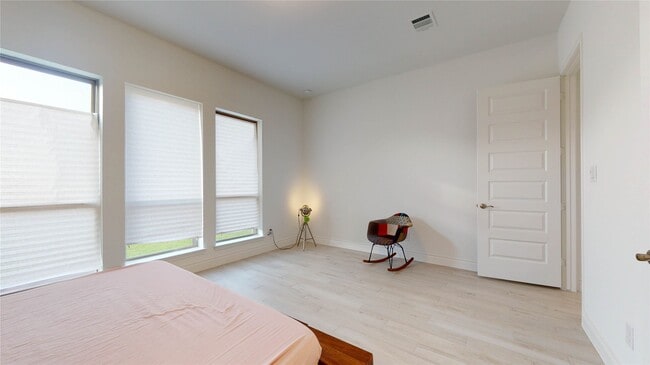 Building Photo - 19034 Paso Fino Pr Ln