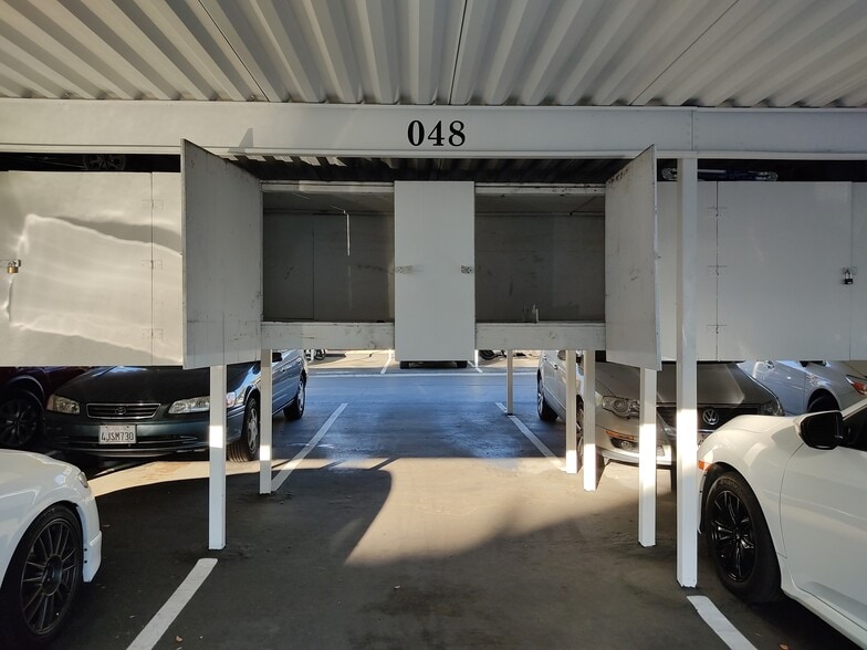 car port (with storage) - 9428 Twin Trails Dr