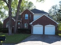 Building Photo - 2105 Friar Ct