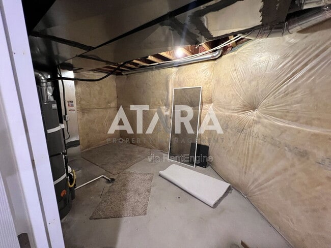 Building Photo - 11458 Harvest Crest Way