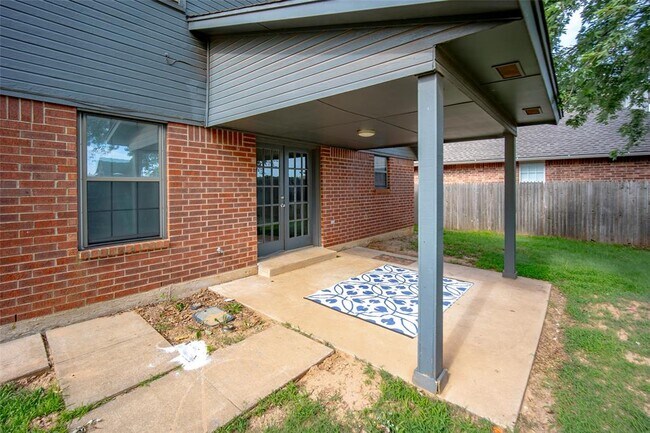 Building Photo - 1129 NW 176th St