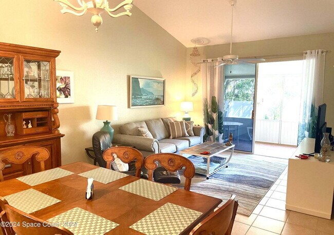 Building Photo - Available for Rent: Fully Furnished 2 Bed/...