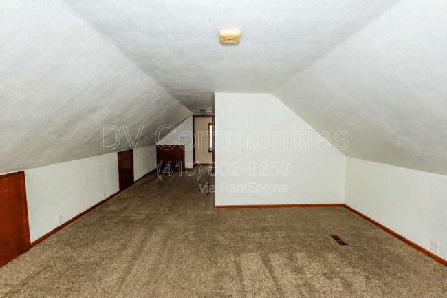 Building Photo - 14147 Pease Rd