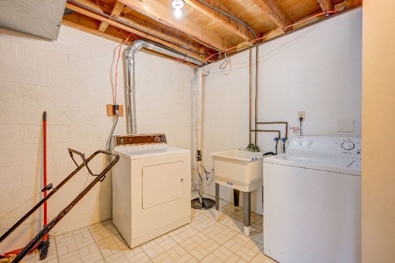 Building Photo - 23 Brucester Bridge Ct