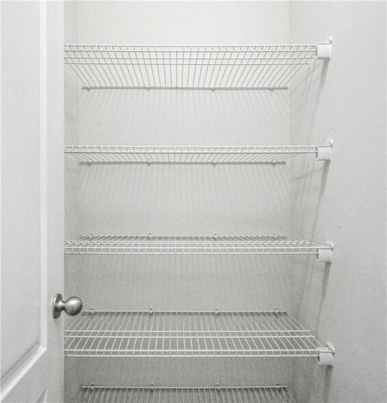 Building Photo - 158 Townview Dr