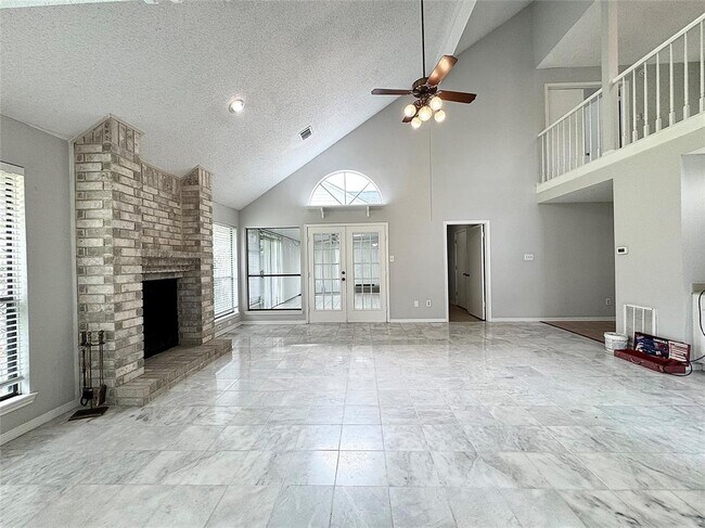 Building Photo - 3411 Stillwater Ln