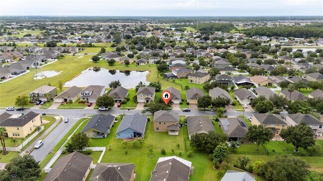 Building Photo - 1755 Plantation Oak Dr