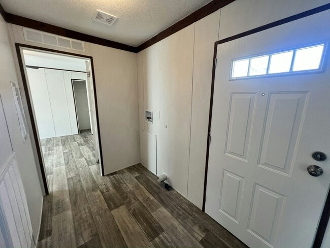 Building Photo - 31 Park Pl