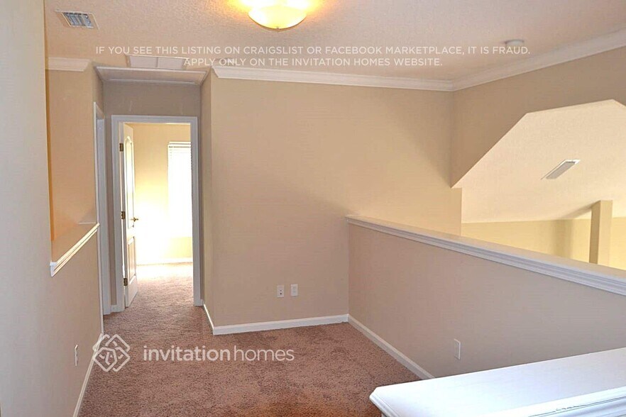 Building Photo - 3745 Briar Ln