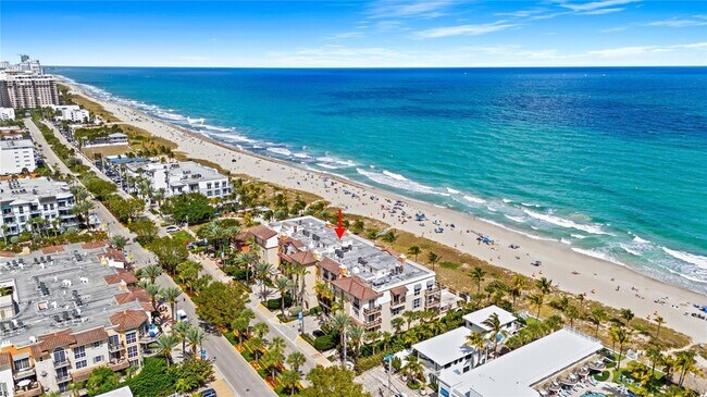 Building Photo - 4444 El Mar Dr