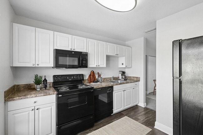 Building Photo - Belara Lakes