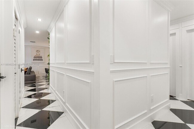 Building Photo - 919 NW 49th St