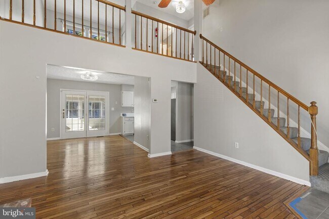 Building Photo - 3184 Ebbtide Dr