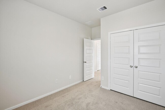 Building Photo - 4210 Pne Spgs Ct