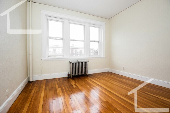 Building Photo - Bright 1-Bed in Prime Brighton Location | ...