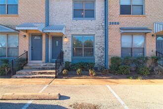 Building Photo - 3004 Whisper Oaks Ln