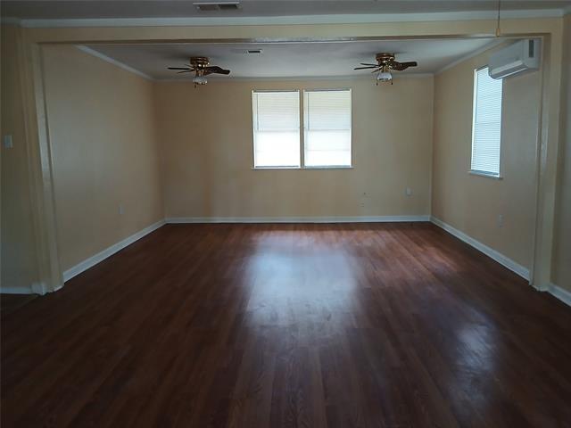 Building Photo - 140 Evergreen Dr