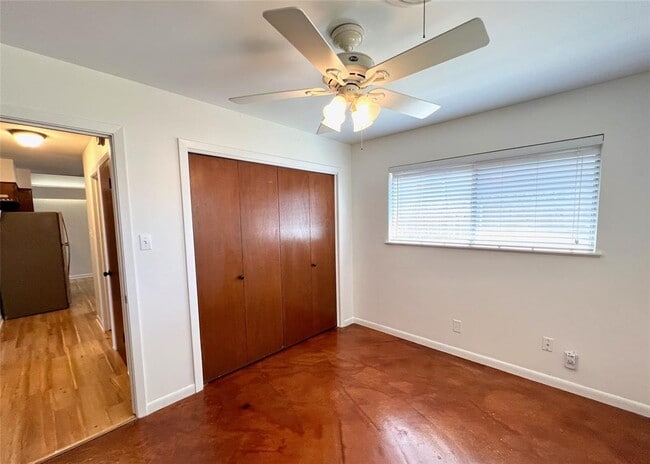 Building Photo - 1907 Rabb Rd