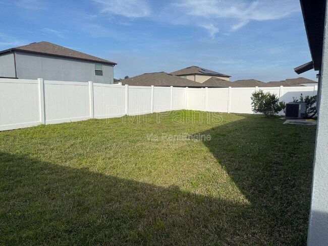 Building Photo - 10332 Alder Green Dr