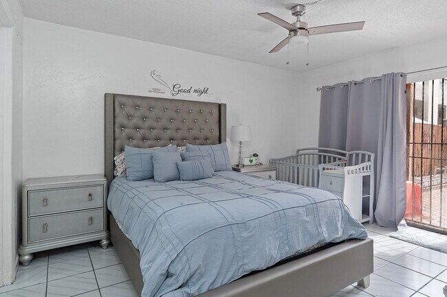 Building Photo - 6620 W 2nd Ct