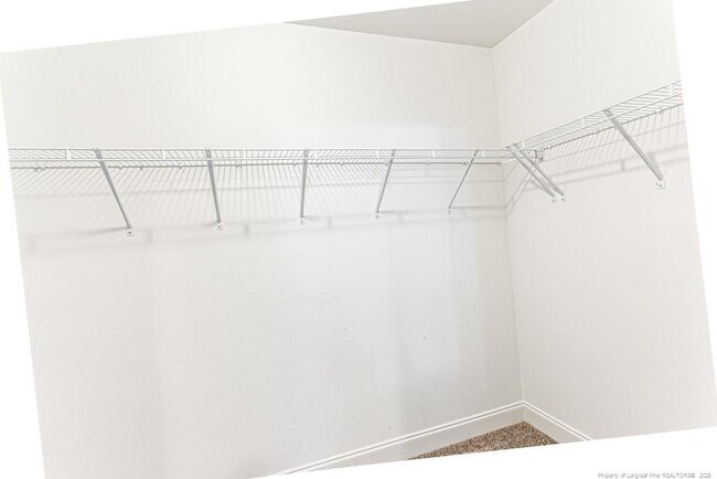 Building Photo - 2240 Mannington Dr