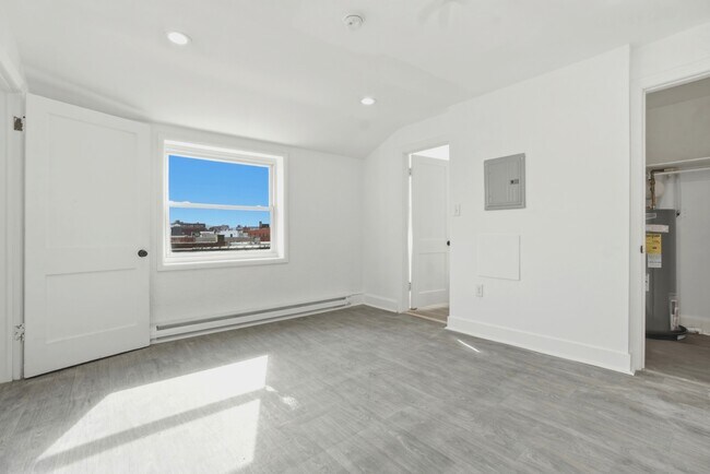 Building Photo - 159 Hagerstown