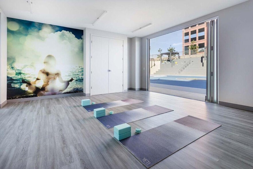 Building Photo - 9065 Sydney Ct