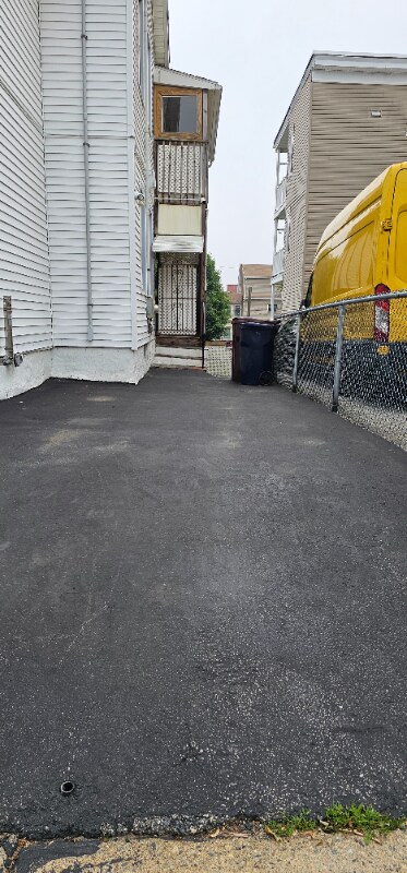 Building Photo - 109 High St