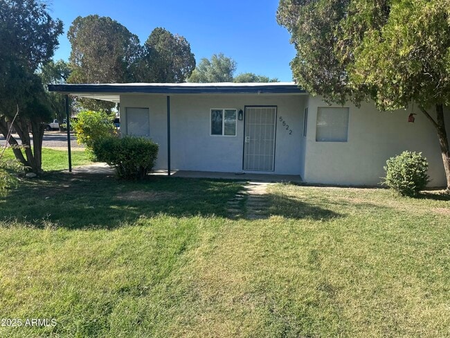 Primary Photo - 5522 N 24th Ave