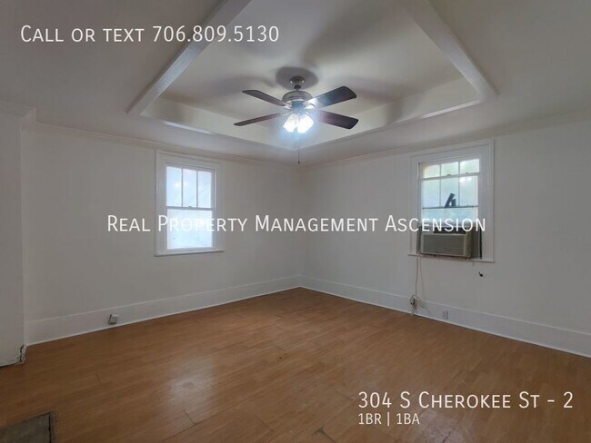 Building Photo - Perfect Small Apartment in Lafayette, GA