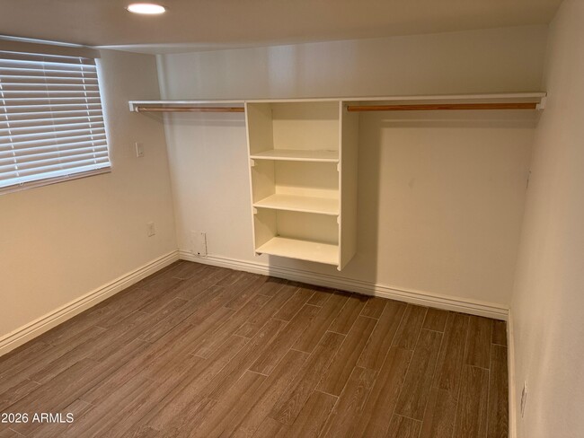 Building Photo - 6815 W Carol Ave