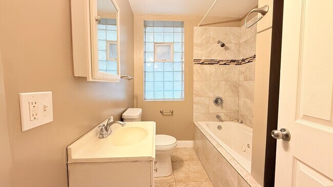 Building Photo - 8017 S Phillips Ave