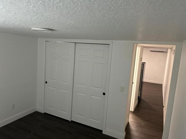 Building Photo - 5096 N Kaliga Dr
