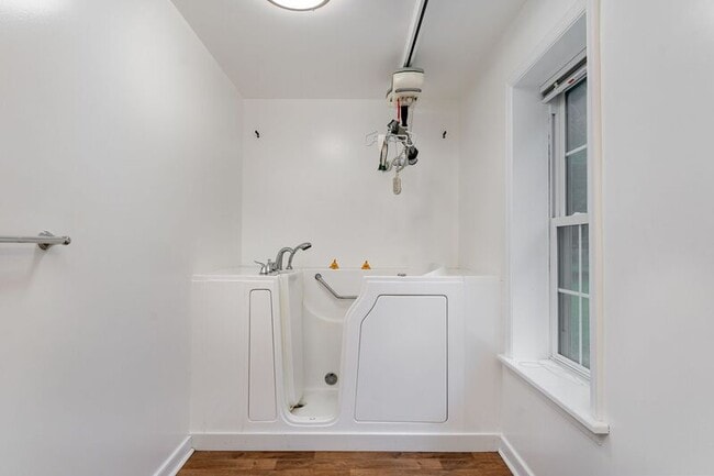 Building Photo - 7189 Tumbleweed Pl