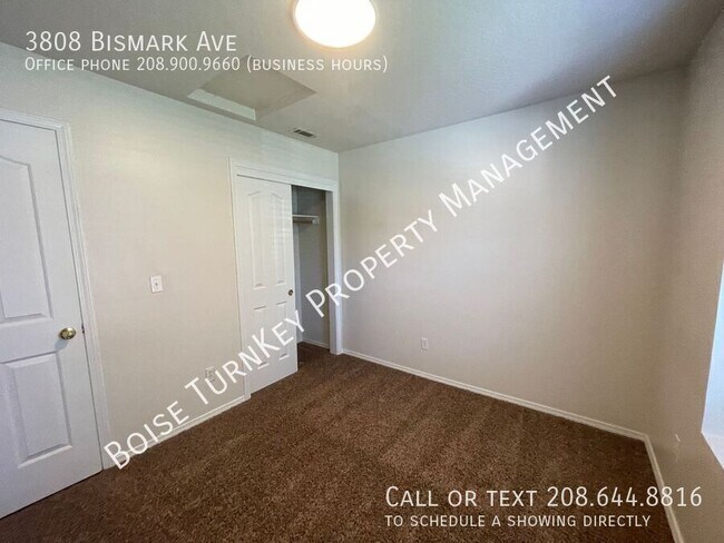 Building Photo - 3808 Bismark Ave