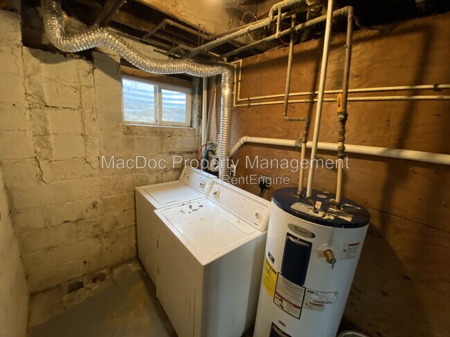 Building Photo - 311 McKinney St