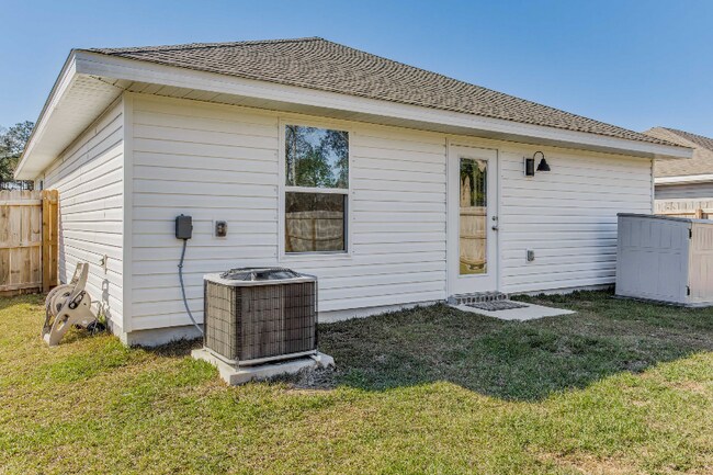 Building Photo - 2528 Sutton Pl Dr