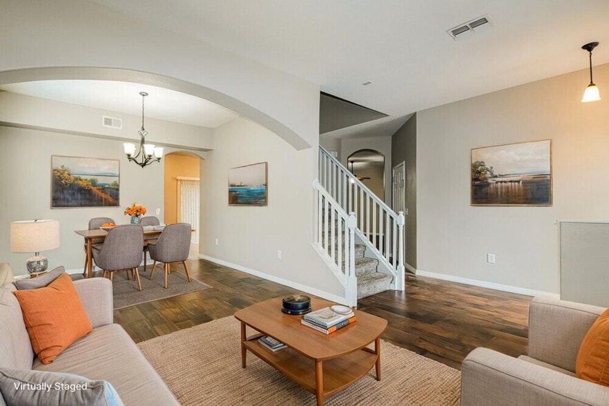 Building Photo - 3810 Braemere Dr
