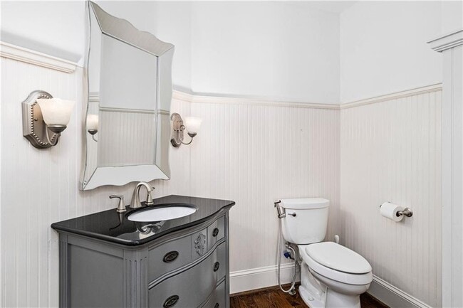 Building Photo - 135 Staghound Ct