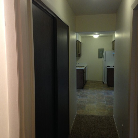 HALLWAY LEADING TO DINING ROOM - 28710 5 Mile Rd