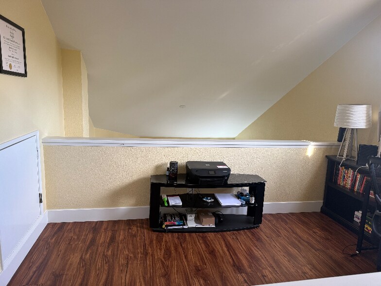 Building Photo - 11595 Caminito La Bar