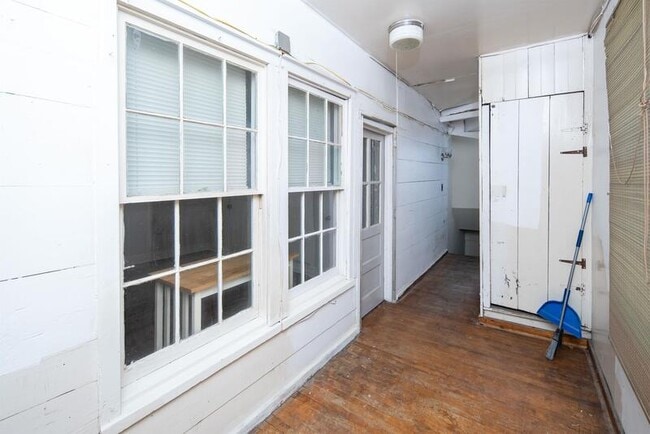 Building Photo - 53 Main St