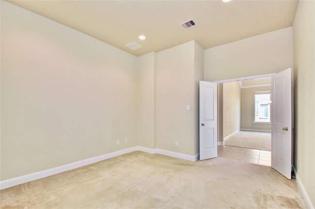 Building Photo - 8523 Dolan Heights Ct