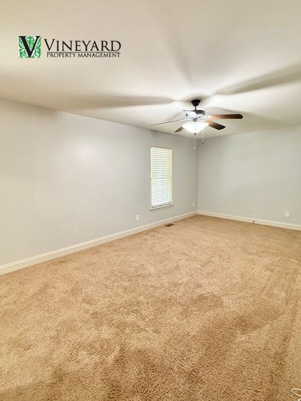 Building Photo - 102 Oak Ridge Trail