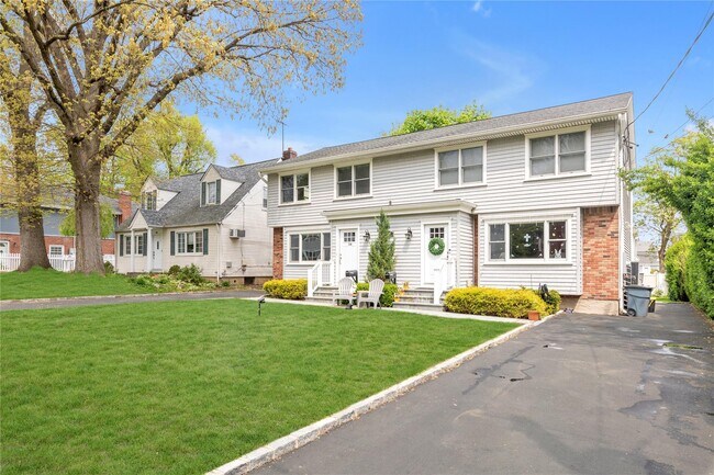 Building Photo - 38 Dunes Ln