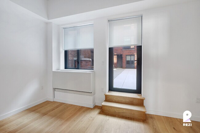 Building Photo - 80-20 134th St