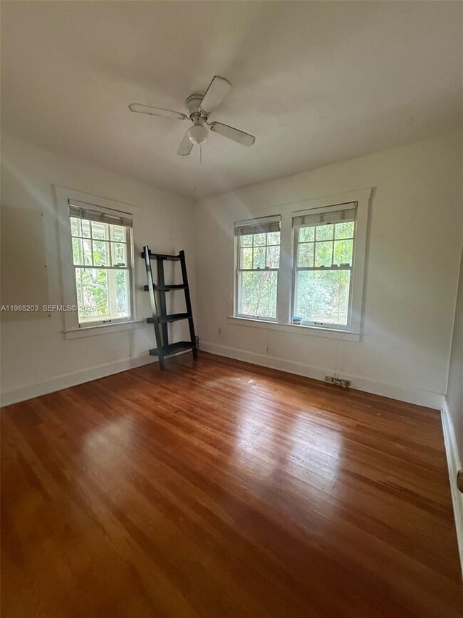 Building Photo - 3972 Loquat Ave